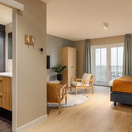 Beachhotel Cape Helius ホテル